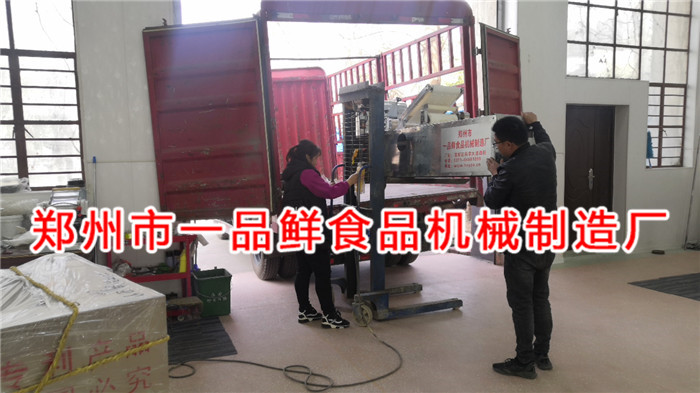 山西长治客户订购的1型面馆用烩面机发货啦(图2)
